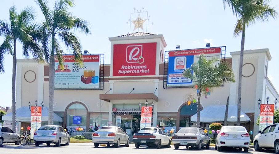 Robinsons Supermarket Mabalacat